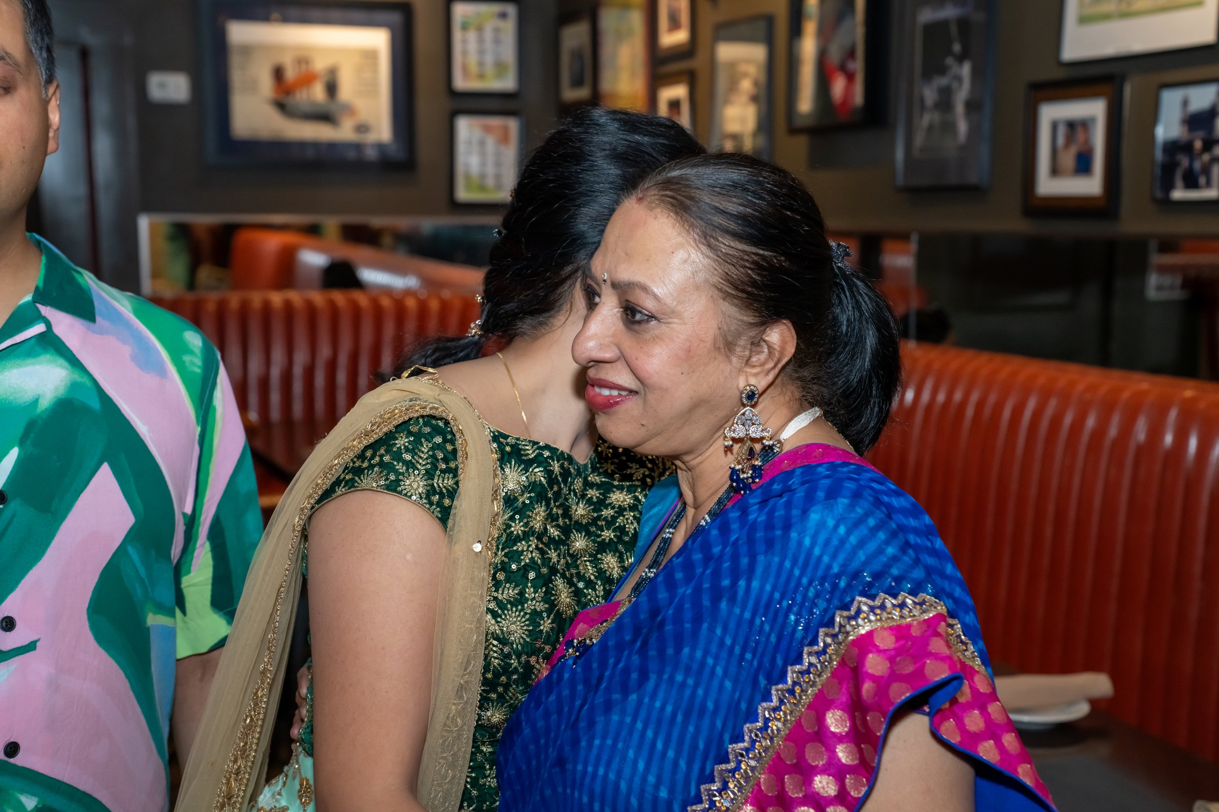 Shweta arjun reception texas elder embrace quiet smile
